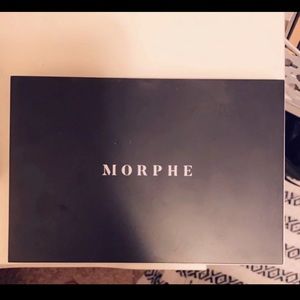 Morphe palette